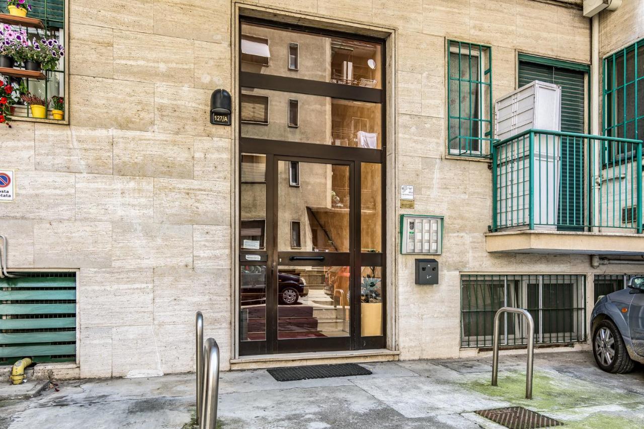 Travel Inside Srl - Ripa 127 Apartment Navigli Милан Экстерьер фото